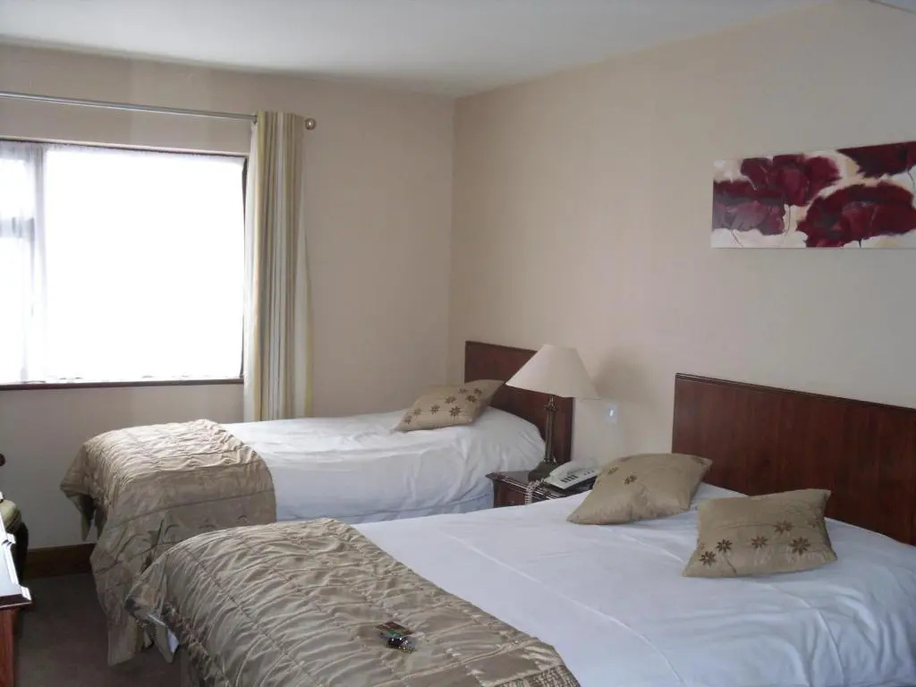 The Horse and Hound Hotel