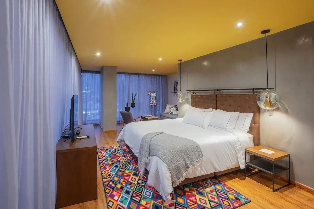 Double Junior Suite (full double bed)
