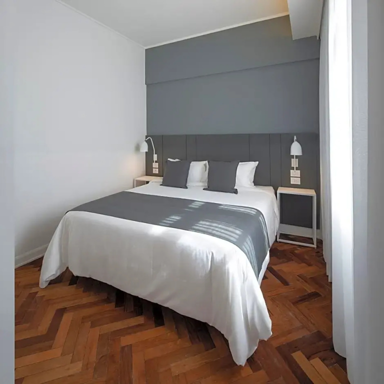 Executive Double room (full double bed)