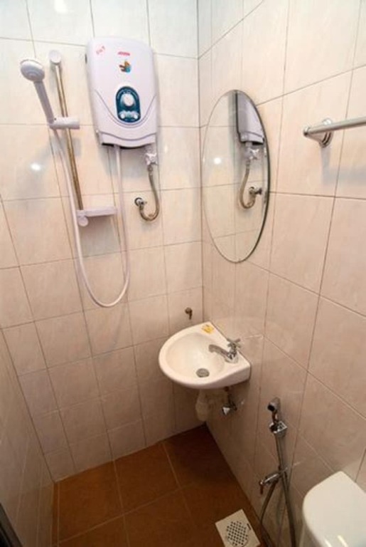 Hotel A-One