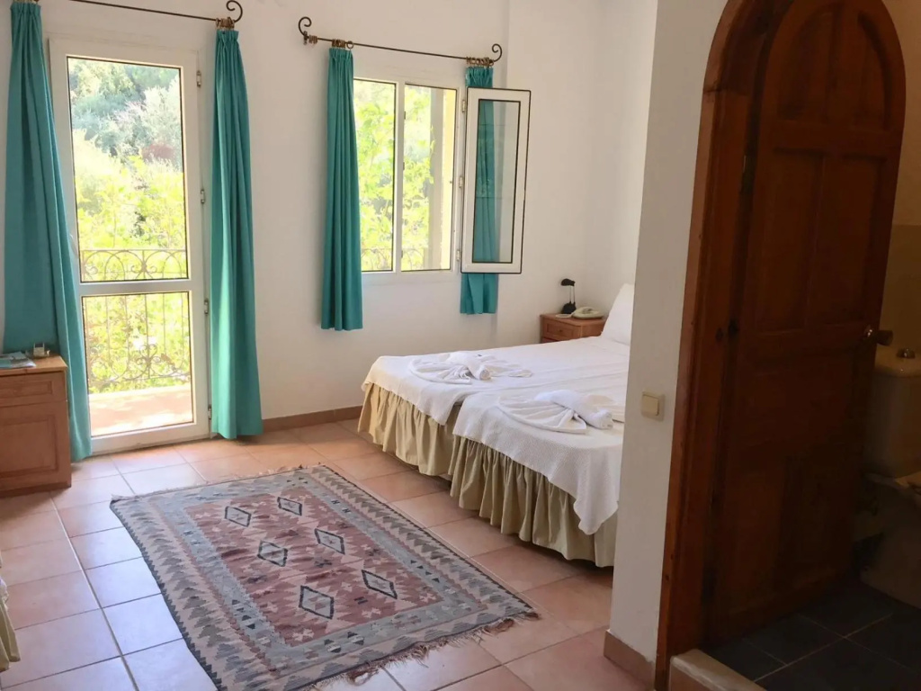 Emel Pension — 2