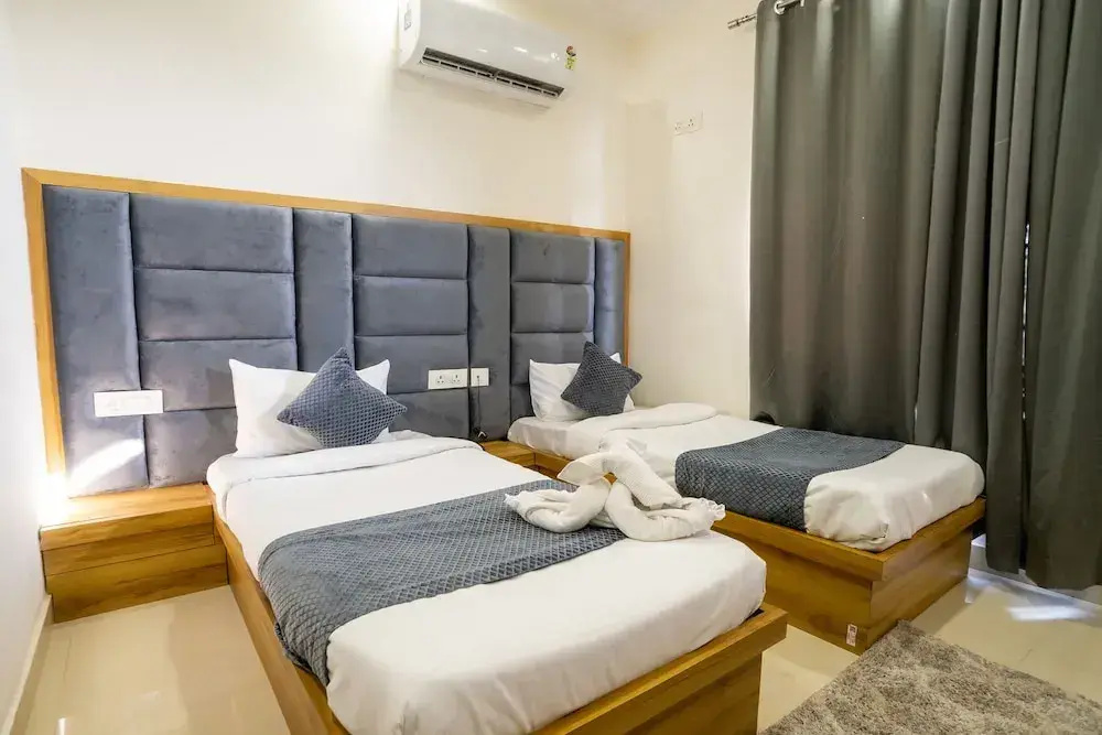 Deluxe Double room (twin beds)