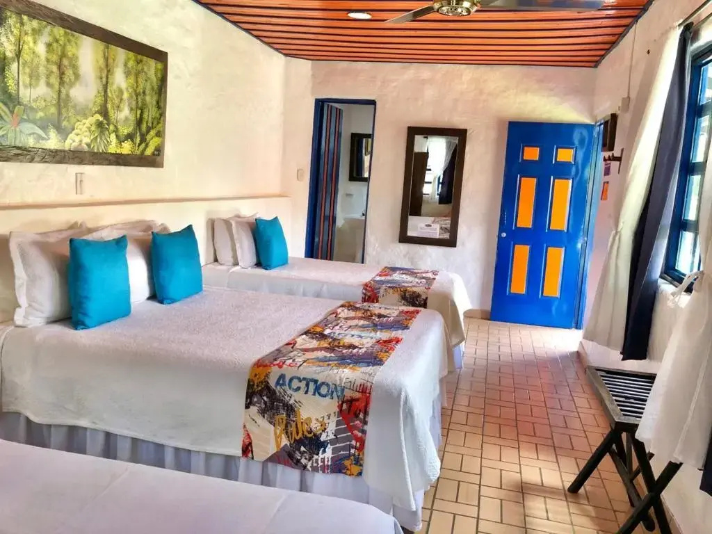 Standard Quadruple room