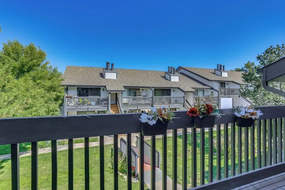 1 Mi to Dtwn: Condo w/ Pool Access in Castle Rock