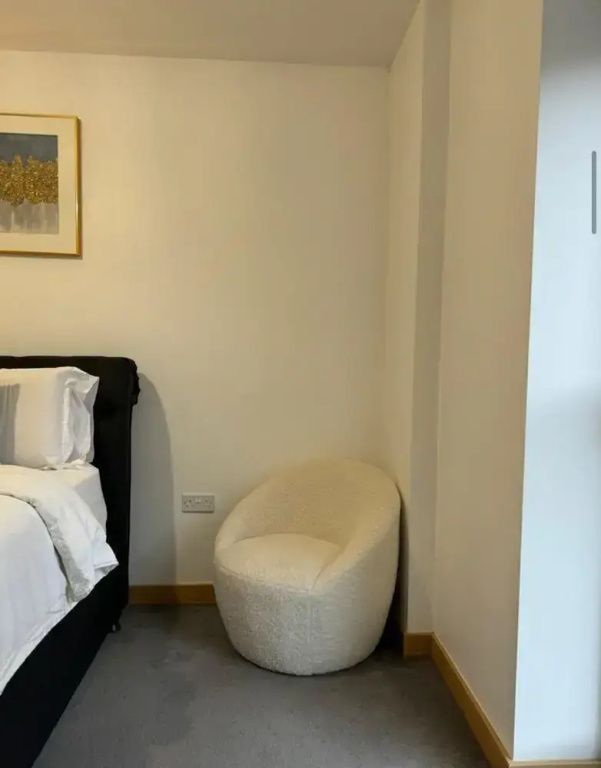 Charming Dartford Apartment Retreat