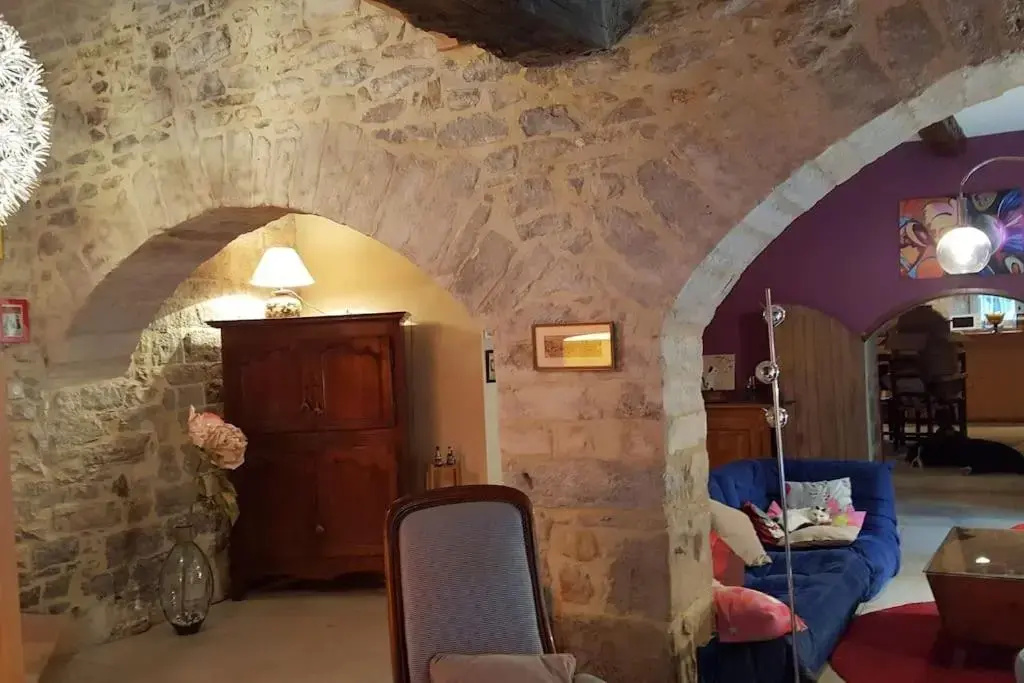 Maison du XVème au cœur du village médiéval