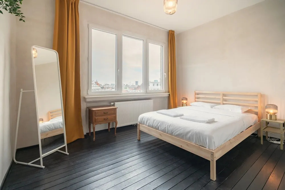2BR Apartment Near Grand Central Station