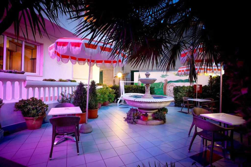 Hotel photo 17