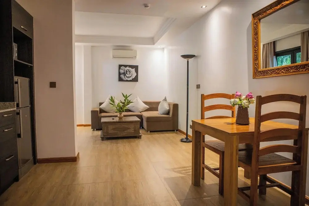 Double Suite with balcony (twin beds)
