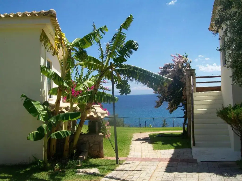 Cottage with sea view