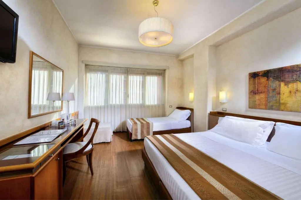 Best Western Hotel Piccadilly Room Type - Comfort Triple Room