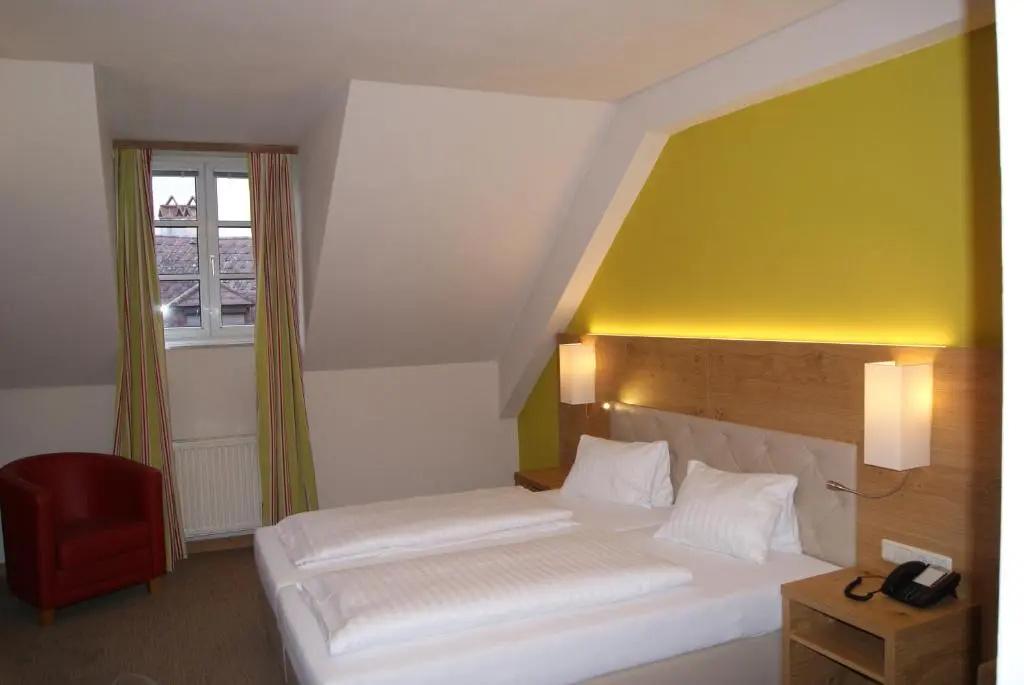 Restaurant Zur Post - Chambres