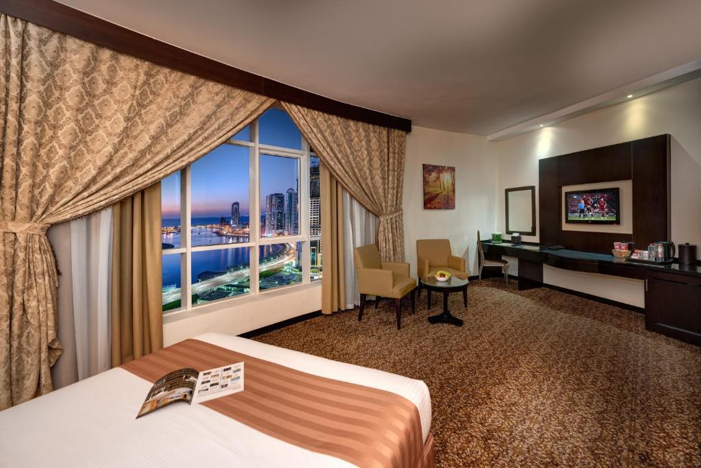 Aryana Hotel