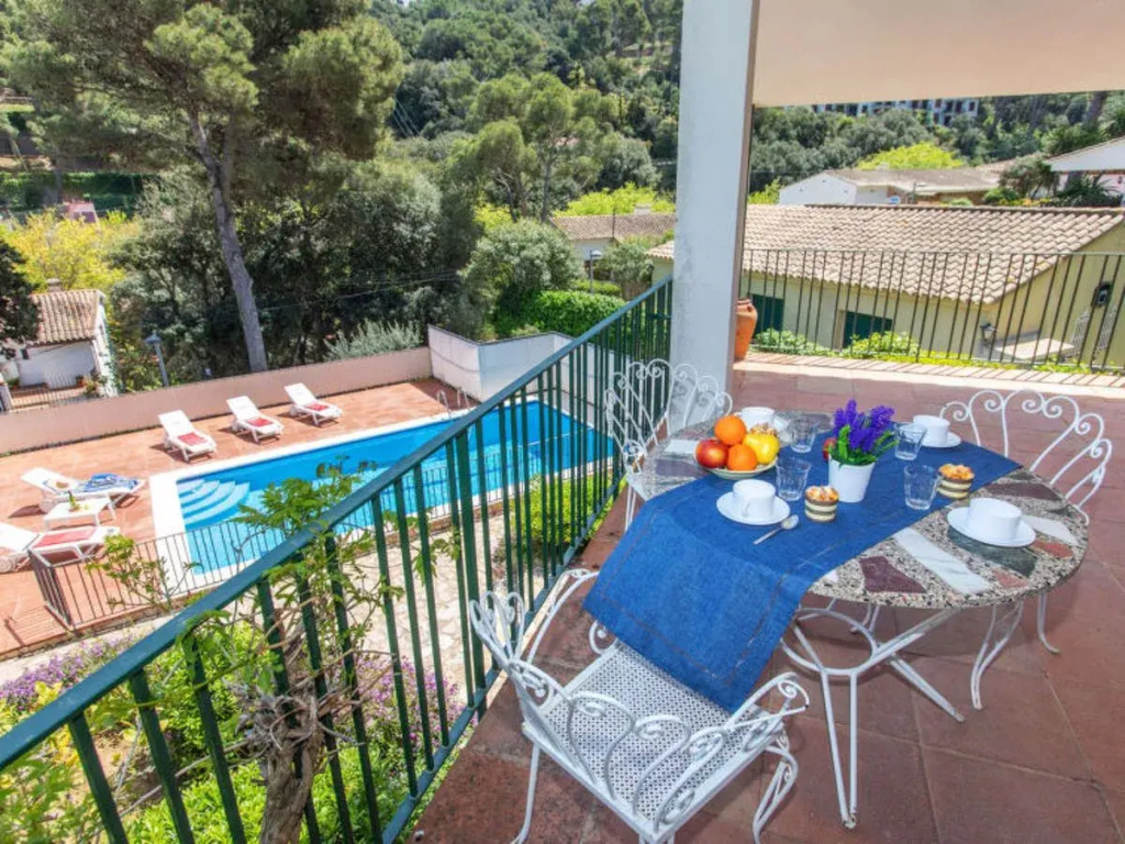Balcony & Terrace