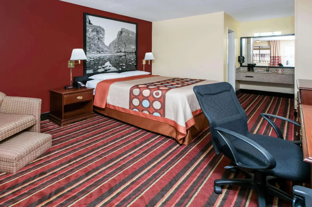 Standard Double room (full double bed)