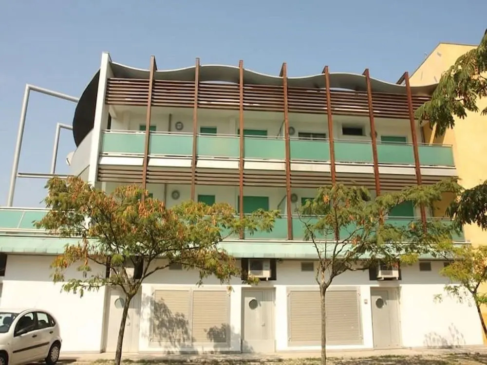 Bright Flat Near the Beach - Beahost