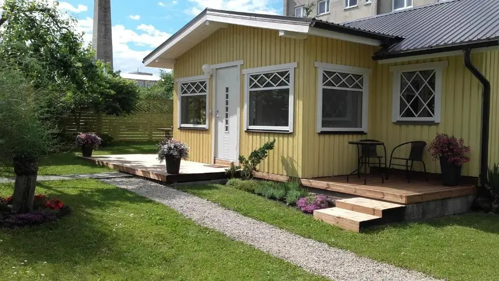 Haavalehe Summer House