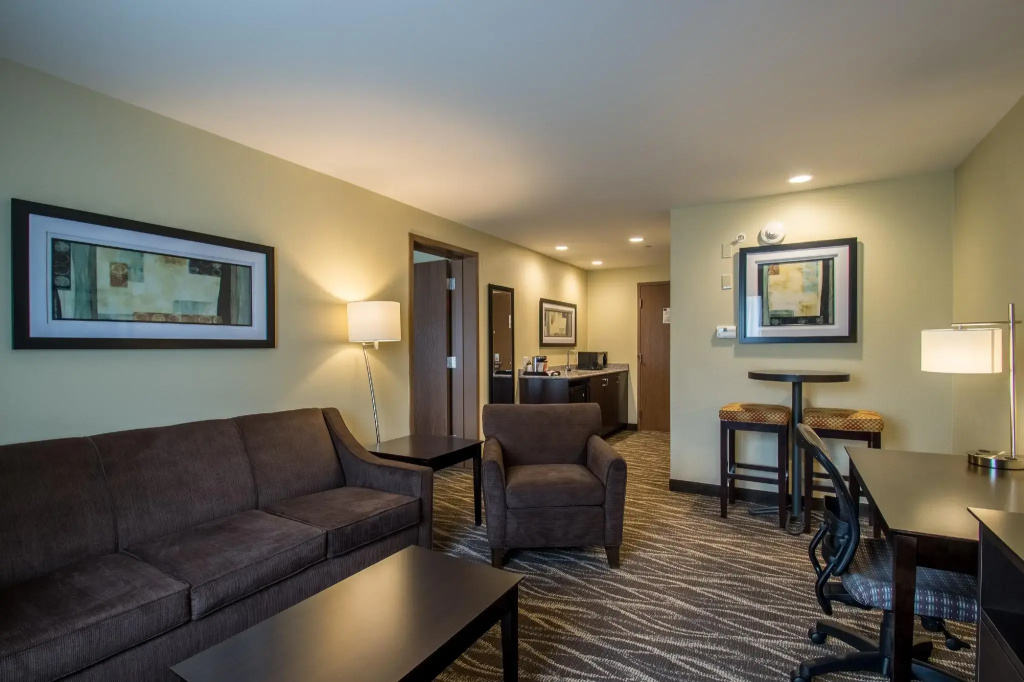 Cobblestone Inn & Suites - St Marys - фото 6