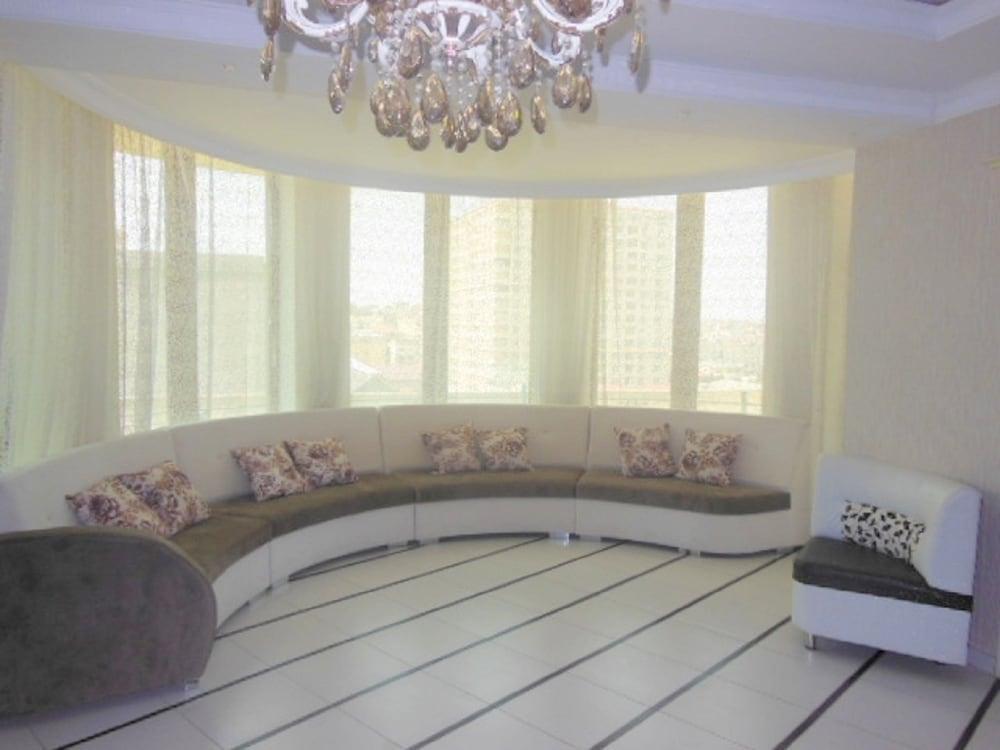 Вилла/Бунгало Вилла Great Triplex в Баку