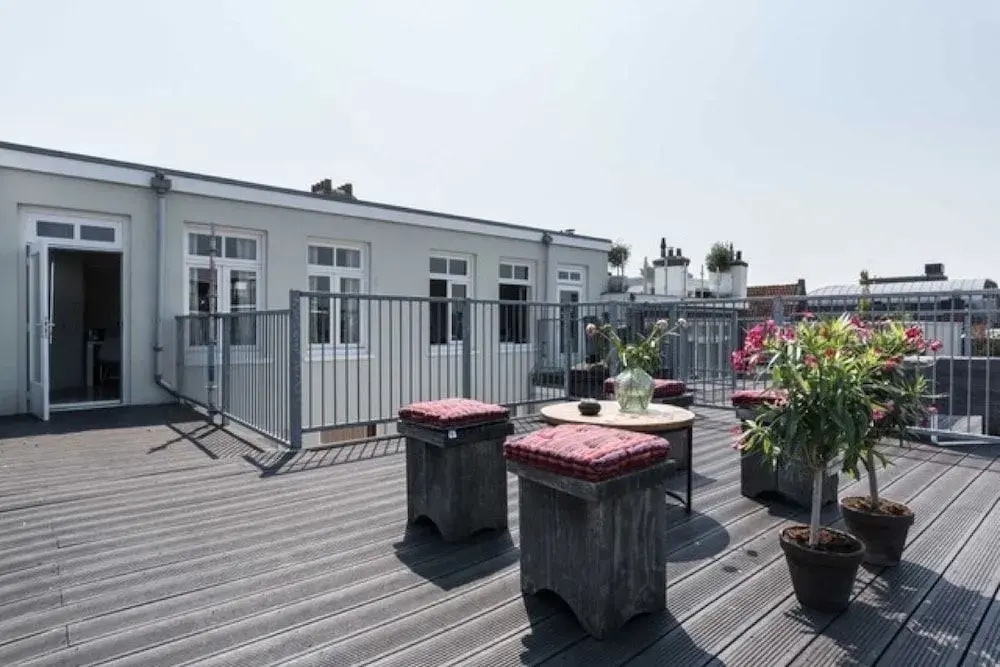 Boutique Canal House Suites