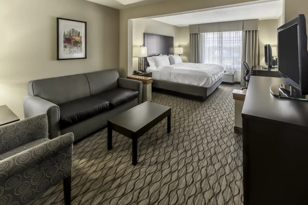 Holiday Inn Hotel & Suites-Milwaukee Airport by IHG - Chambres