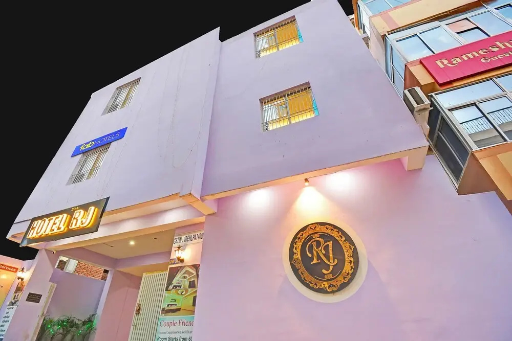 Fabhotel Rj