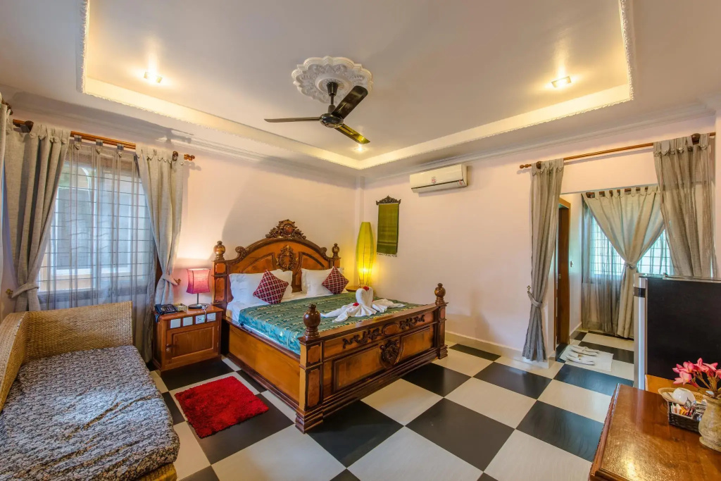 Premier room