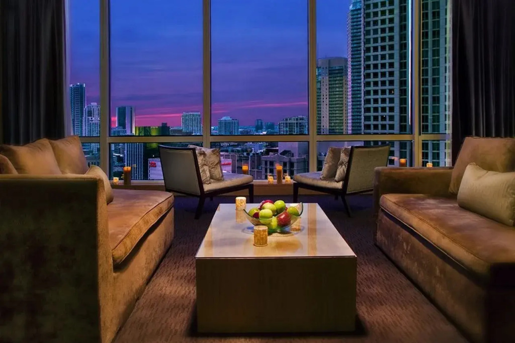 Trump International Hotel & Tower Chicago — фото 5