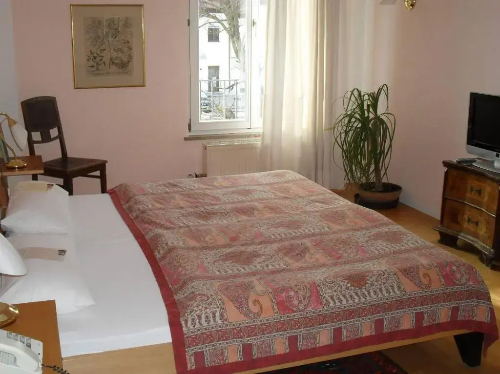 Hotel Am Fluss - Chambres