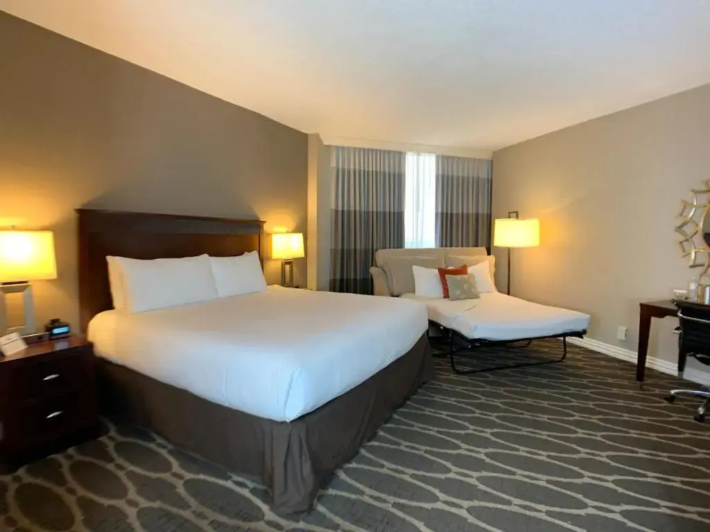 Hilton Houston Westchase - Chambres