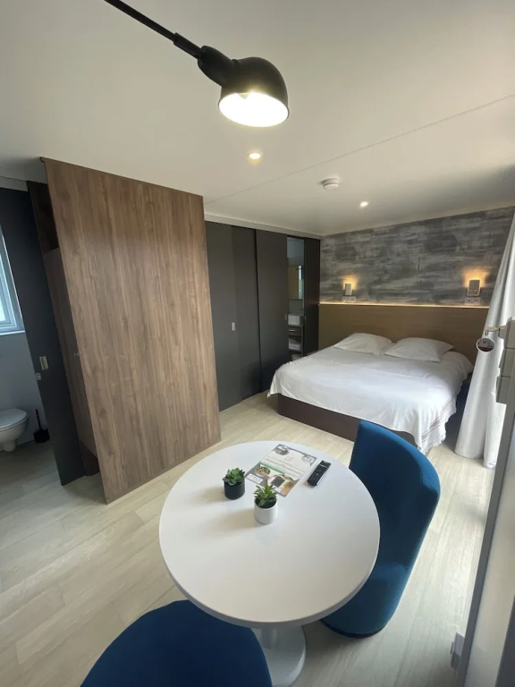 Voir la photo 2 — Camp'hotel