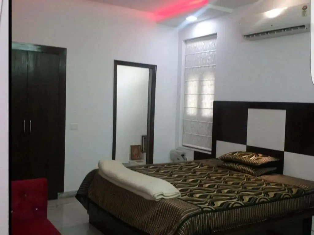 3 Bhk modern flat at sector 17 faridabad - фото 2