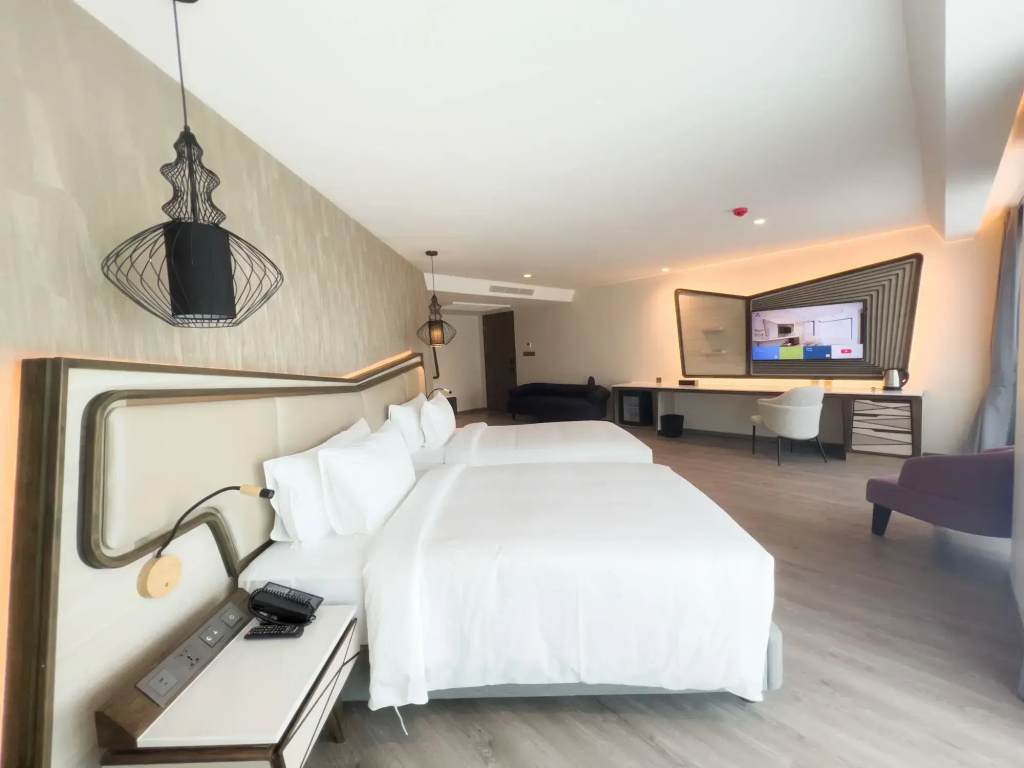 Отель Amethyst Hotel Pattaya в Паттайе