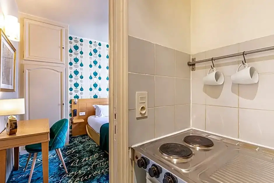 Hotel Romance Malesherbes by Patrick Hayat 90