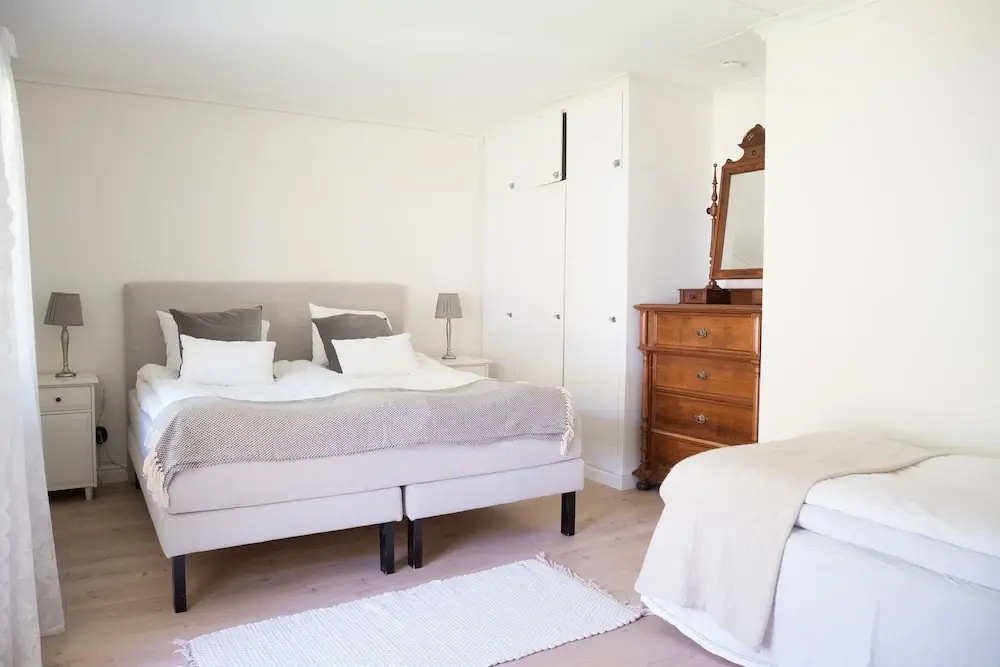 Standard Double room with ocean view (full double bed)