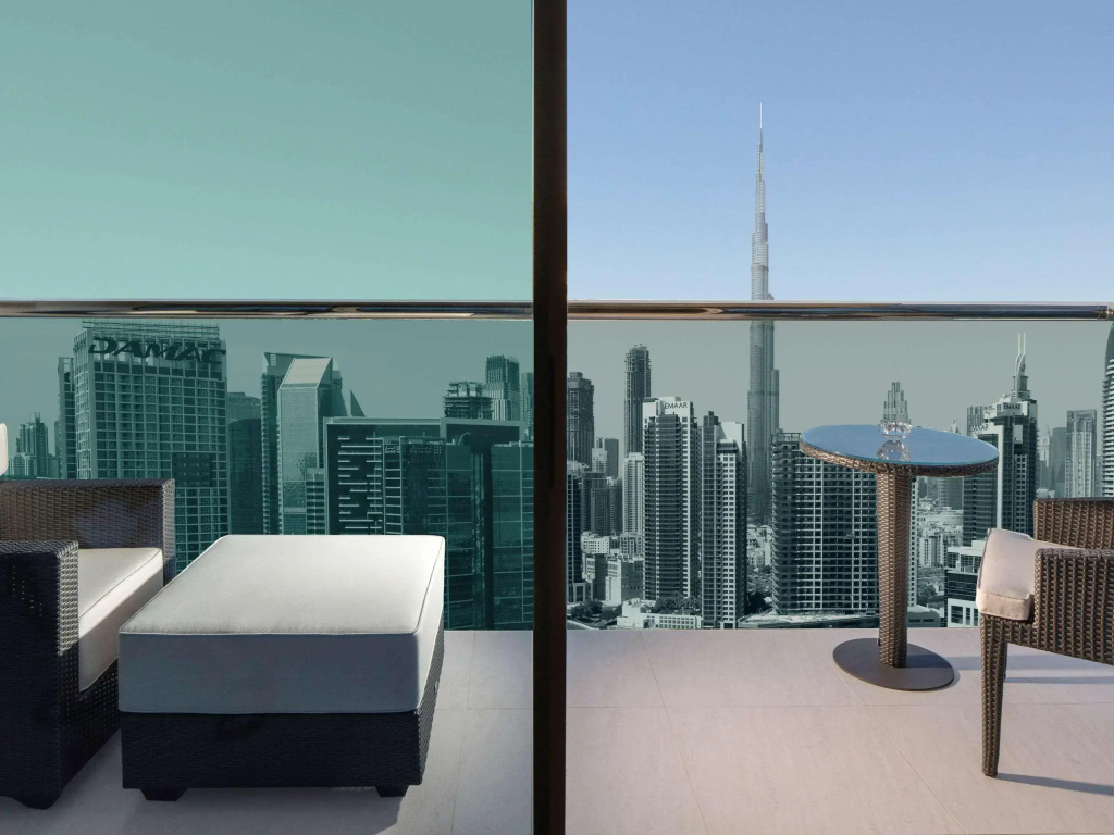 Balcony & Terrace