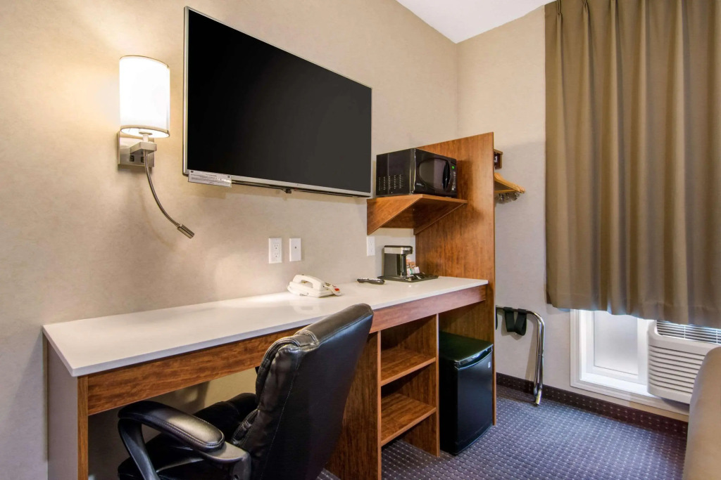 Econo Lodge - фото 5