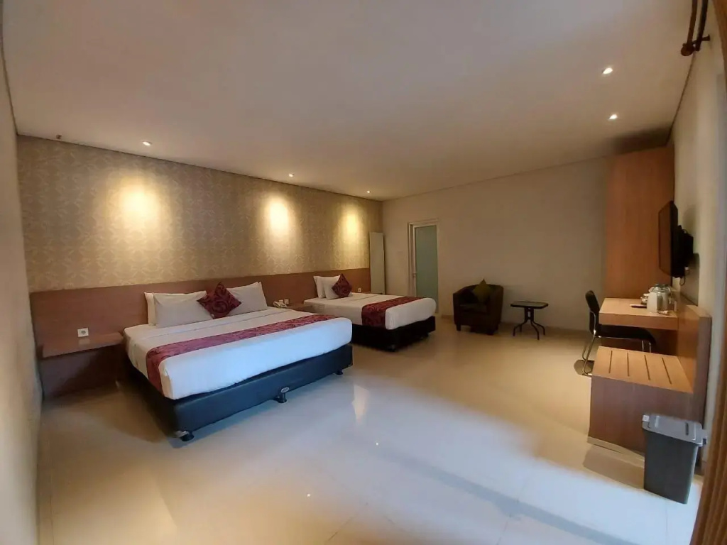 Standard Family room