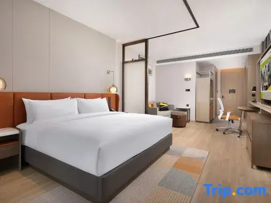 Standard Capsule with river view (full double bed)