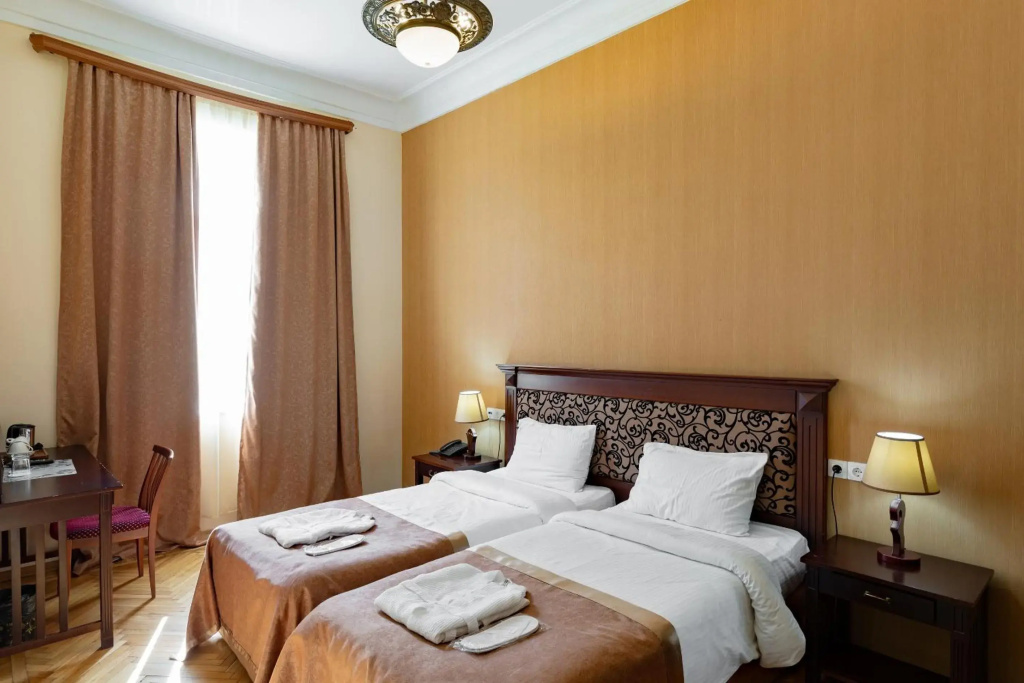 Hotel photo 12