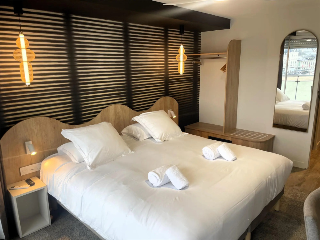 Hotel photo 42