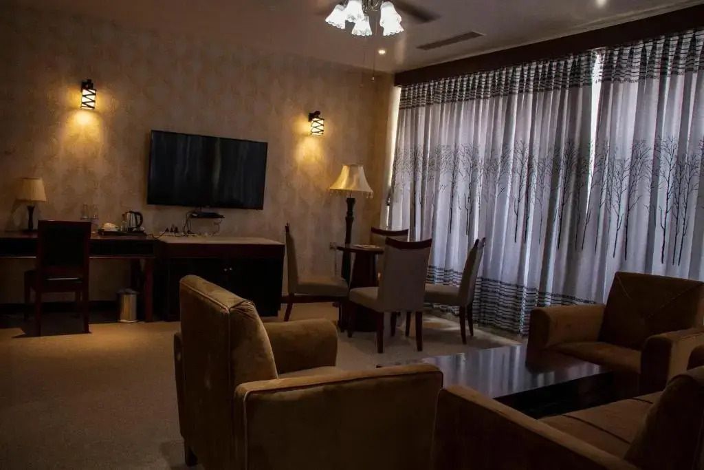 Ratna Hotel — фото 3