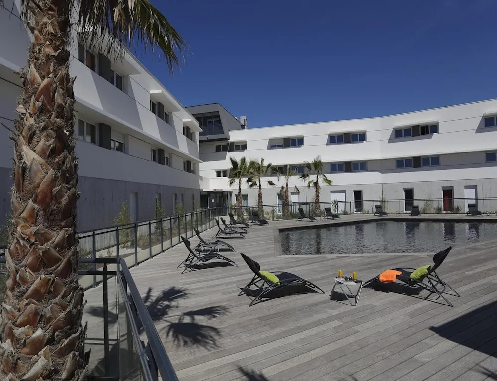 Urban Comfort Stay for 4 in Montpellier