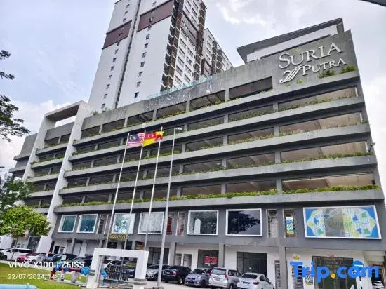 sp13a Netflix 6pax 2park kelab Rahman putra Sungai buloh