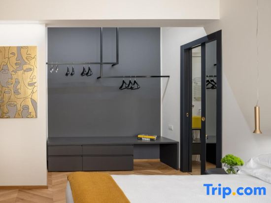 Double Apartment (full double bed)