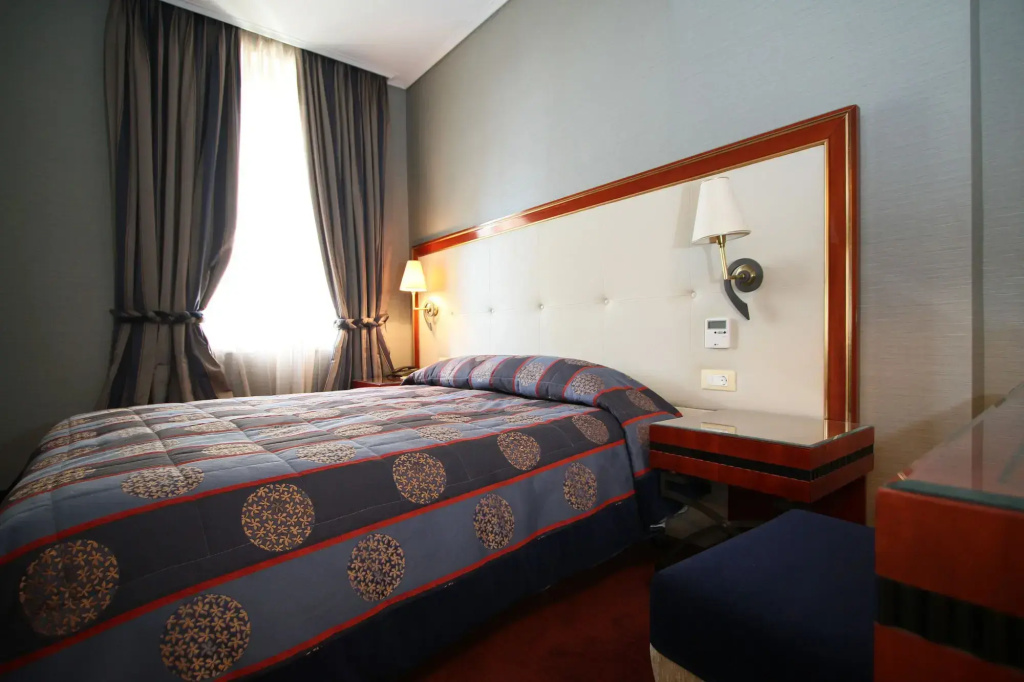 Piraeus Theoxenia Hotel - фото 42