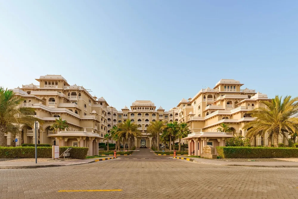 Grandeur Residences by Maison Privee