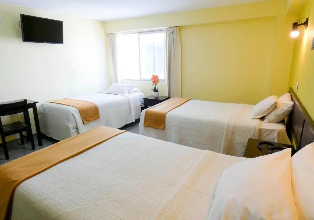 Hotel Plaza by DOT Light - Chambres