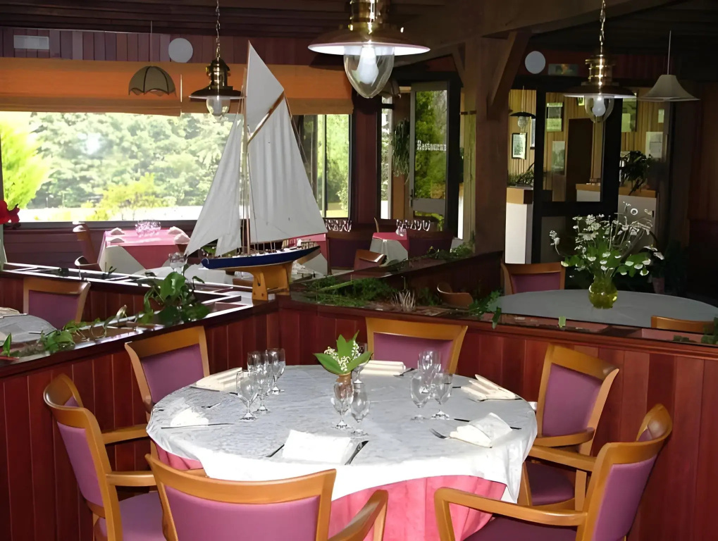 Voir la photo 3 — LOGIS Les Dineux Village