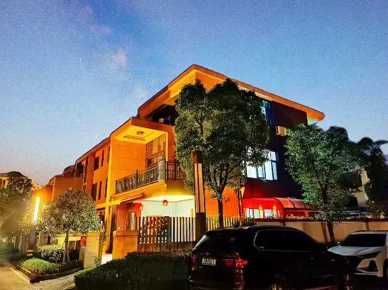 Changsha Huitang Yayunge Hot Spring Villa